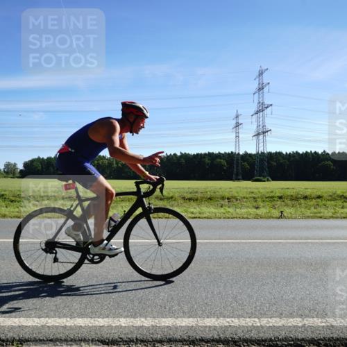 07.09.2025 - 19. Norderstedt Triathlon Michael Burmester http://msf.ph/oto/8856526 07.09.2025 11:08:18 Radfahren 821, 1164 meine-sportfotos.de