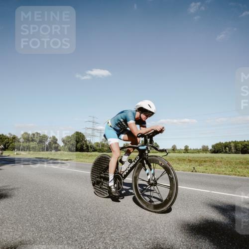 07.09.2025 - 19. Norderstedt Triathlon Michael Burmester http://msf.ph/oto/8856527 07.09.2025 15:22:41 Radfahren 437, 441, 916 meine-sportfotos.de