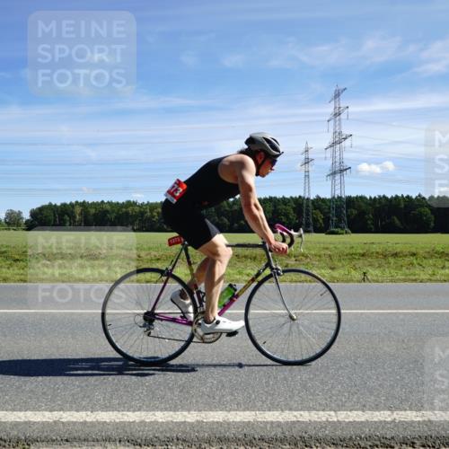 07.09.2025 - 19. Norderstedt Triathlon Michael Burmester http://msf.ph/oto/8856542 07.09.2025 12:50:01 Radfahren 712, 1373 meine-sportfotos.de