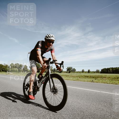 07.09.2025 - 19. Norderstedt Triathlon Michael Burmester http://msf.ph/oto/8856546 07.09.2025 12:18:17 Radfahren 1233, 1311, 1380 meine-sportfotos.de