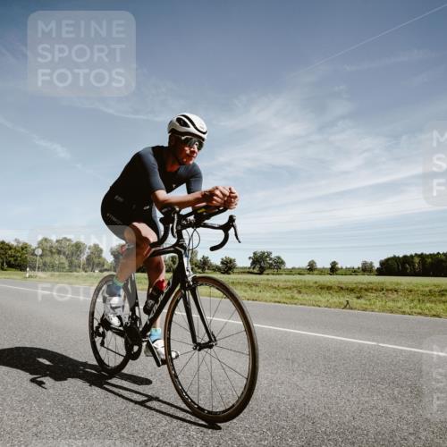 07.09.2025 - 19. Norderstedt Triathlon Michael Burmester http://msf.ph/oto/8856578 07.09.2025 12:18:28 Radfahren 226, 727, 1309 meine-sportfotos.de