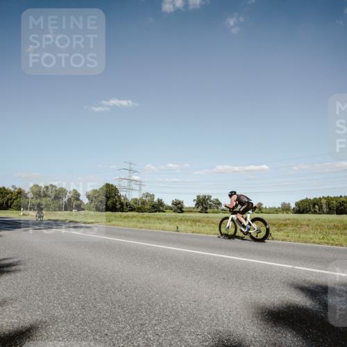 07.09.2025 - 19. Norderstedt Triathlon Michael Burmester http://msf.ph/oto/8856594 07.09.2025 15:23:20 Radfahren 1530, 1544 meine-sportfotos.de