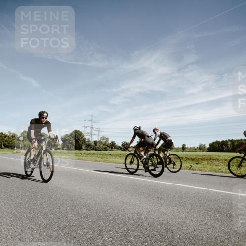 07.09.2025 - 19. Norderstedt Triathlon Michael Burmester http://msf.ph/oto/8856613 07.09.2025 12:18:42 Radfahren 260, 1234 meine-sportfotos.de