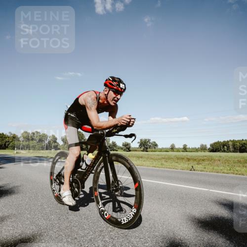 07.09.2025 - 19. Norderstedt Triathlon Michael Burmester http://msf.ph/oto/8856621 07.09.2025 15:23:48 Radfahren 1429 meine-sportfotos.de