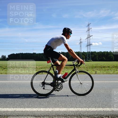 07.09.2025 - 19. Norderstedt Triathlon Michael Burmester http://msf.ph/oto/8856627 07.09.2025 12:50:39 Radfahren 347, 759, 814, 1262 meine-sportfotos.de