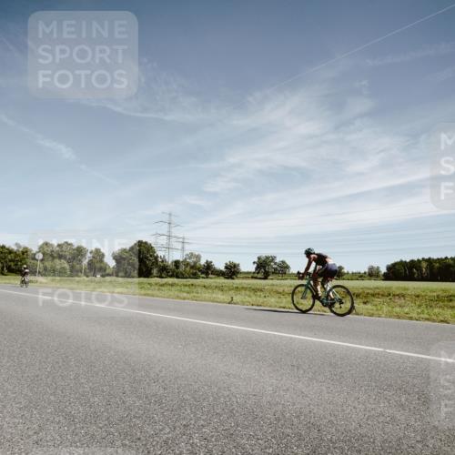 07.09.2025 - 19. Norderstedt Triathlon Michael Burmester http://msf.ph/oto/8856644 07.09.2025 12:18:57 Radfahren 838 meine-sportfotos.de