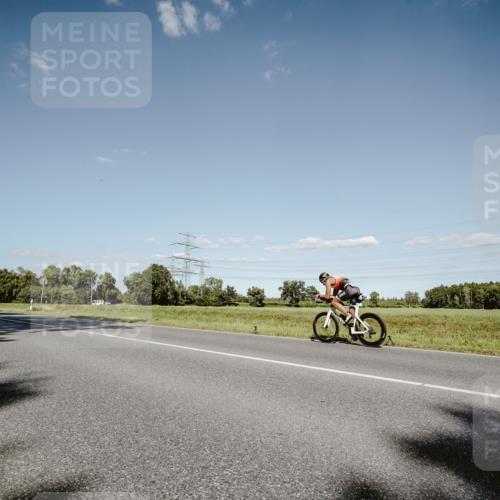 07.09.2025 - 19. Norderstedt Triathlon Michael Burmester http://msf.ph/oto/8856653 07.09.2025 15:24:11 Radfahren  meine-sportfotos.de