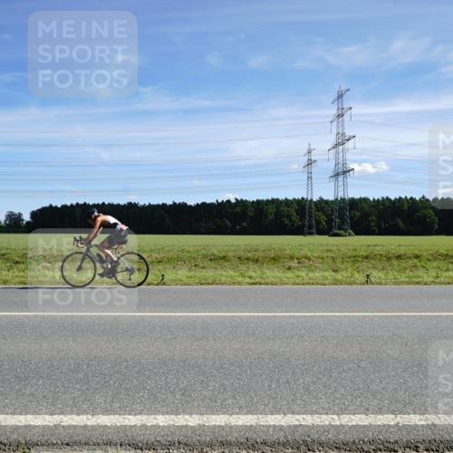 07.09.2025 - 19. Norderstedt Triathlon Michael Burmester http://msf.ph/oto/8856668 07.09.2025 12:50:54 Radfahren 301, 313, 1299 meine-sportfotos.de