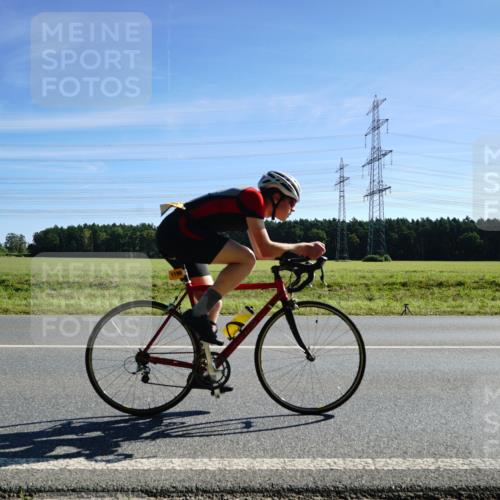 07.09.2025 - 19. Norderstedt Triathlon Michael Burmester http://msf.ph/oto/8856680 07.09.2025 11:10:34 Radfahren 1199 meine-sportfotos.de