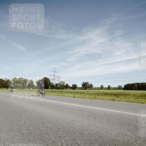 07.09.2025 - 19. Norderstedt Triathlon Michael Burmester http://msf.ph/oto/8856689 07.09.2025 12:19:21 Radfahren 182 meine-sportfotos.de