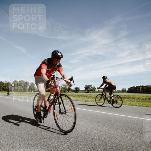 07.09.2025 - 19. Norderstedt Triathlon Michael Burmester http://msf.ph/oto/8856693 07.09.2025 12:19:22 Radfahren 151, 182 meine-sportfotos.de