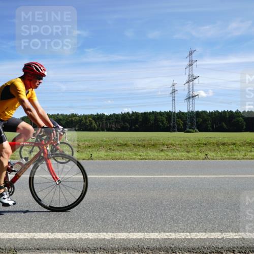 07.09.2025 - 19. Norderstedt Triathlon Michael Burmester http://msf.ph/oto/8856724 07.09.2025 12:51:31 Radfahren 348, 855 meine-sportfotos.de