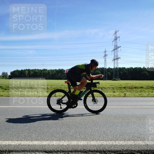07.09.2025 - 19. Norderstedt Triathlon Michael Burmester http://msf.ph/oto/8856727 07.09.2025 11:11:01 Radfahren 199, 1153, 1184, 1377 meine-sportfotos.de