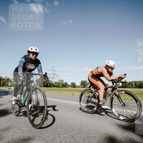 07.09.2025 - 19. Norderstedt Triathlon Michael Burmester http://msf.ph/oto/8856729 07.09.2025 15:24:50 Radfahren 408, 414, 460, 939, 940, 954 meine-sportfotos.de