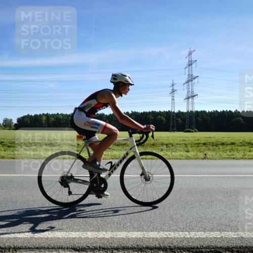07.09.2025 - 19. Norderstedt Triathlon Michael Burmester http://msf.ph/oto/8856732 07.09.2025 11:11:08 Radfahren 1183 meine-sportfotos.de