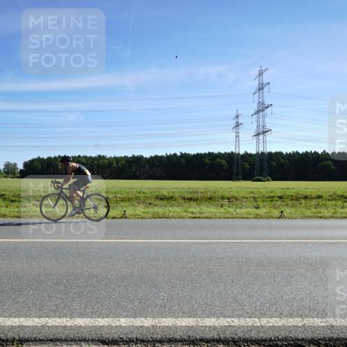 07.09.2025 - 19. Norderstedt Triathlon Michael Burmester http://msf.ph/oto/8856742 07.09.2025 11:11:14 Radfahren 1200 meine-sportfotos.de