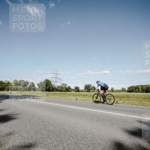 07.09.2025 - 19. Norderstedt Triathlon Michael Burmester http://msf.ph/oto/8856746 07.09.2025 15:25:07 Radfahren  meine-sportfotos.de
