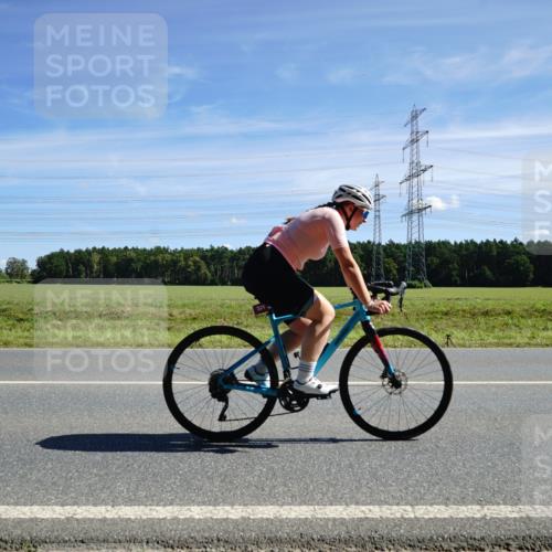 07.09.2025 - 19. Norderstedt Triathlon Michael Burmester http://msf.ph/oto/8856749 07.09.2025 12:51:42 Radfahren 329, 747, 1366 meine-sportfotos.de
