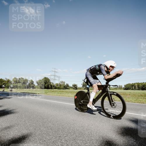 07.09.2025 - 19. Norderstedt Triathlon Michael Burmester http://msf.ph/oto/8856767 07.09.2025 15:25:17 Radfahren 894, 1433, 1532 meine-sportfotos.de