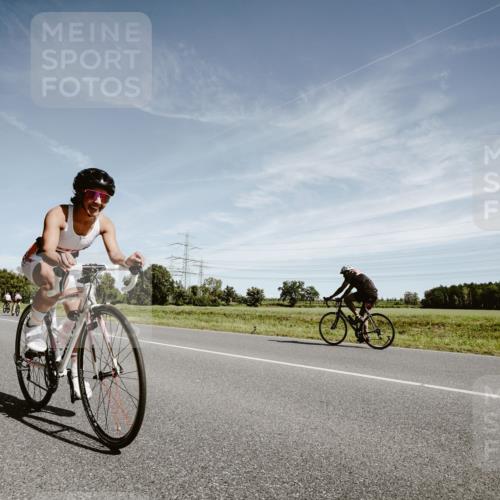 07.09.2025 - 19. Norderstedt Triathlon Michael Burmester http://msf.ph/oto/8856772 07.09.2025 12:20:07 Radfahren 767, 1261 meine-sportfotos.de