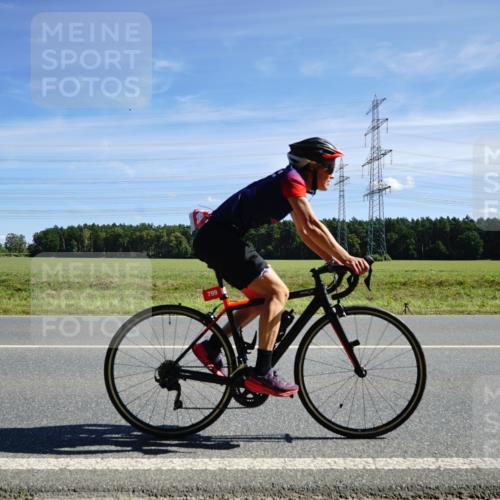 07.09.2025 - 19. Norderstedt Triathlon Michael Burmester http://msf.ph/oto/8856782 07.09.2025 12:51:51 Radfahren 211, 357, 745, 799 meine-sportfotos.de