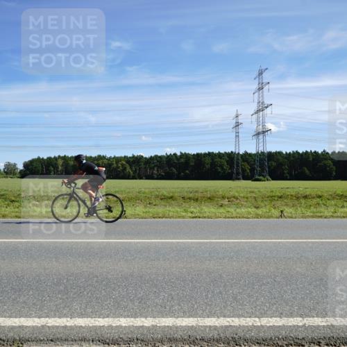 07.09.2025 - 19. Norderstedt Triathlon Michael Burmester http://msf.ph/oto/8856801 07.09.2025 12:52:03 Radfahren 813 meine-sportfotos.de