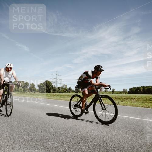 07.09.2025 - 19. Norderstedt Triathlon Michael Burmester http://msf.ph/oto/8856807 07.09.2025 12:20:27 Radfahren 713, 1276 meine-sportfotos.de