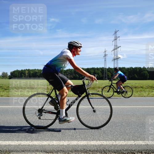 07.09.2025 - 19. Norderstedt Triathlon Michael Burmester http://msf.ph/oto/8856820 07.09.2025 12:52:08 Radfahren 232, 339, 766, 813 meine-sportfotos.de