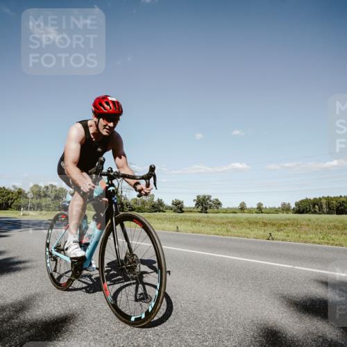 07.09.2025 - 19. Norderstedt Triathlon Michael Burmester http://msf.ph/oto/8856826 07.09.2025 15:25:50 Radfahren 406, 461, 893, 1407, 1510 meine-sportfotos.de