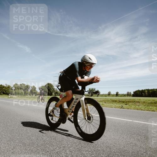 07.09.2025 - 19. Norderstedt Triathlon Michael Burmester http://msf.ph/oto/8856838 07.09.2025 12:20:42 Radfahren 213, 788 meine-sportfotos.de