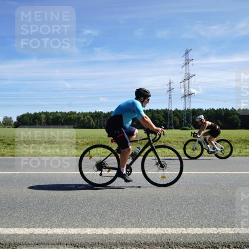 07.09.2025 - 19. Norderstedt Triathlon Michael Burmester http://msf.ph/oto/8856839 07.09.2025 12:52:19 Radfahren 153, 160, 338, 1292 meine-sportfotos.de