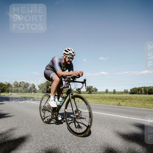 07.09.2025 - 19. Norderstedt Triathlon Michael Burmester http://msf.ph/oto/8856854 07.09.2025 15:26:10 Radfahren 1454, 1476 meine-sportfotos.de