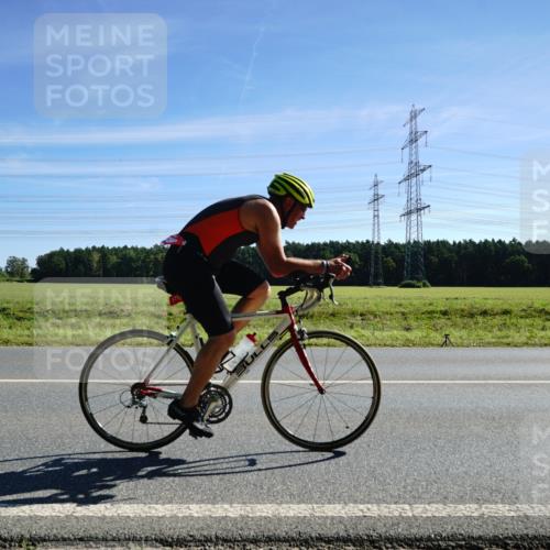 07.09.2025 - 19. Norderstedt Triathlon Michael Burmester http://msf.ph/oto/8856860 07.09.2025 11:12:46 Radfahren 1195, 1206, 1219, 1323 meine-sportfotos.de