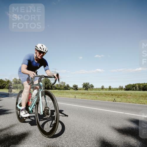 07.09.2025 - 19. Norderstedt Triathlon Michael Burmester http://msf.ph/oto/8856867 07.09.2025 15:26:13 Radfahren 918, 1454, 1529 meine-sportfotos.de