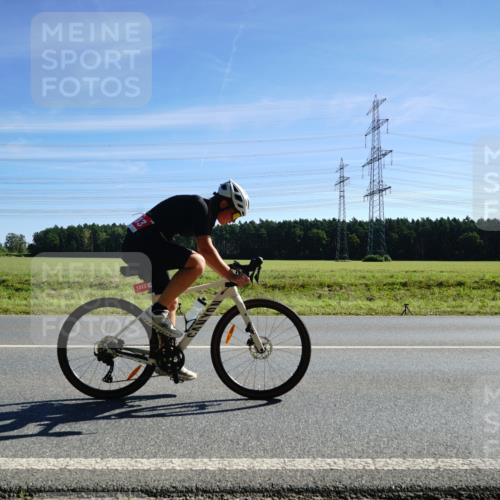 07.09.2025 - 19. Norderstedt Triathlon Michael Burmester http://msf.ph/oto/8856870 07.09.2025 11:12:51 Radfahren 1308, 1313 meine-sportfotos.de