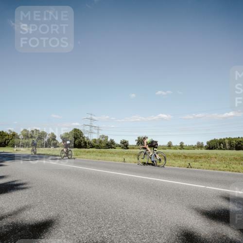 07.09.2025 - 19. Norderstedt Triathlon Michael Burmester http://msf.ph/oto/8856878 07.09.2025 15:26:15 Radfahren 918, 1454, 1529 meine-sportfotos.de