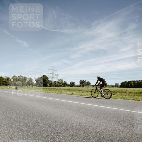 07.09.2025 - 19. Norderstedt Triathlon Michael Burmester http://msf.ph/oto/8856883 07.09.2025 12:21:00 Radfahren 189, 739, 1243 meine-sportfotos.de