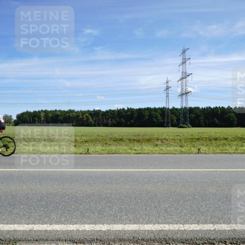 07.09.2025 - 19. Norderstedt Triathlon Michael Burmester http://msf.ph/oto/8856886 07.09.2025 12:52:29 Radfahren 805 meine-sportfotos.de