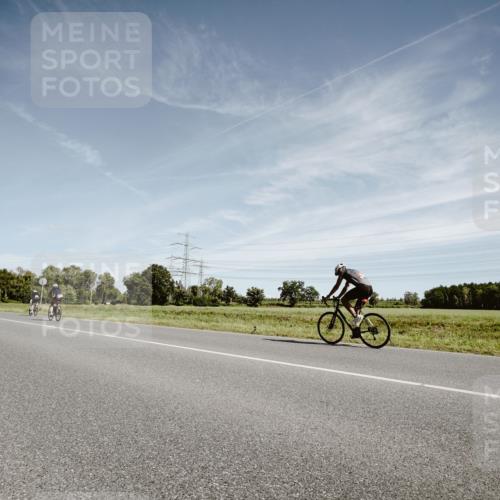 07.09.2025 - 19. Norderstedt Triathlon Michael Burmester http://msf.ph/oto/8856890 07.09.2025 12:21:03 Radfahren  meine-sportfotos.de