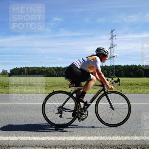 07.09.2025 - 19. Norderstedt Triathlon Michael Burmester http://msf.ph/oto/8856896 07.09.2025 12:52:44 Radfahren 310, 352 meine-sportfotos.de