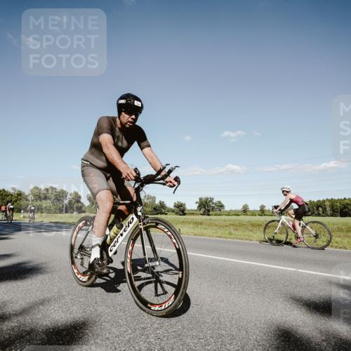 07.09.2025 - 19. Norderstedt Triathlon Michael Burmester http://msf.ph/oto/8856902 07.09.2025 15:26:27 Radfahren 1400, 1405, 1442 meine-sportfotos.de
