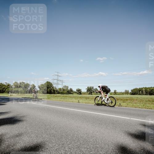 07.09.2025 - 19. Norderstedt Triathlon Michael Burmester http://msf.ph/oto/8856912 07.09.2025 15:26:33 Radfahren  meine-sportfotos.de