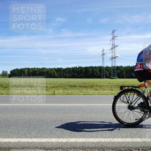 07.09.2025 - 19. Norderstedt Triathlon Michael Burmester http://msf.ph/oto/8856915 07.09.2025 12:52:55 Radfahren 1235, 1261, 1269 meine-sportfotos.de