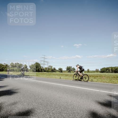 07.09.2025 - 19. Norderstedt Triathlon Michael Burmester http://msf.ph/oto/8856916 07.09.2025 15:26:34 Radfahren  meine-sportfotos.de