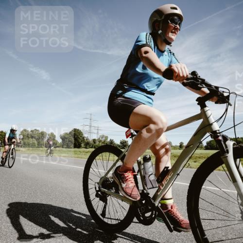07.09.2025 - 19. Norderstedt Triathlon Michael Burmester http://msf.ph/oto/8856917 07.09.2025 12:21:12 Radfahren 176, 202, 699, 1252, 1378 meine-sportfotos.de