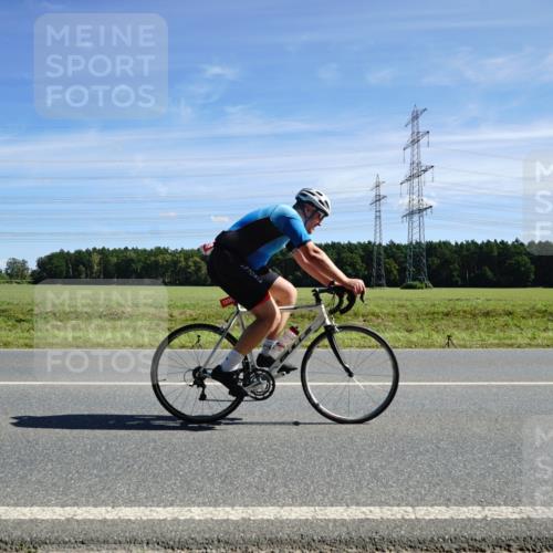 07.09.2025 - 19. Norderstedt Triathlon Michael Burmester http://msf.ph/oto/8856920 07.09.2025 12:52:57 Radfahren 1235, 1261, 1269 meine-sportfotos.de