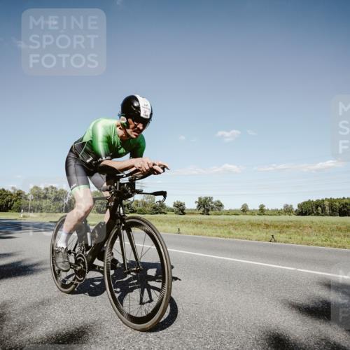 07.09.2025 - 19. Norderstedt Triathlon Michael Burmester http://msf.ph/oto/8856923 07.09.2025 15:26:41 Radfahren 1488 meine-sportfotos.de
