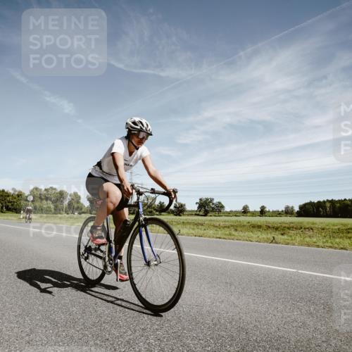 07.09.2025 - 19. Norderstedt Triathlon Michael Burmester http://msf.ph/oto/8856966 07.09.2025 12:21:33 Radfahren 1277 meine-sportfotos.de