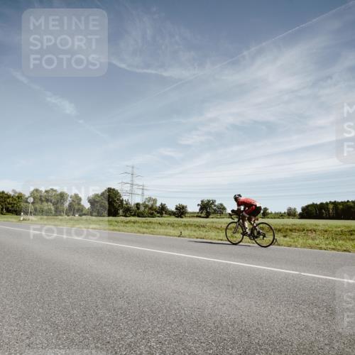 07.09.2025 - 19. Norderstedt Triathlon Michael Burmester http://msf.ph/oto/8856976 07.09.2025 12:21:38 Radfahren  meine-sportfotos.de