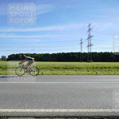 07.09.2025 - 19. Norderstedt Triathlon Michael Burmester http://msf.ph/oto/8856979 07.09.2025 11:14:13 Radfahren 231, 760, 1335 meine-sportfotos.de